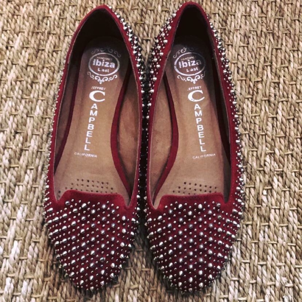 Jeffrey Campbell flats size 6